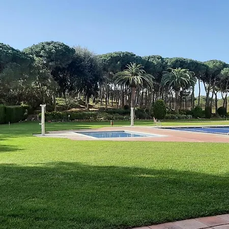- Piso Reformado Con Piscina, Wifi Y Parking Gratuito
