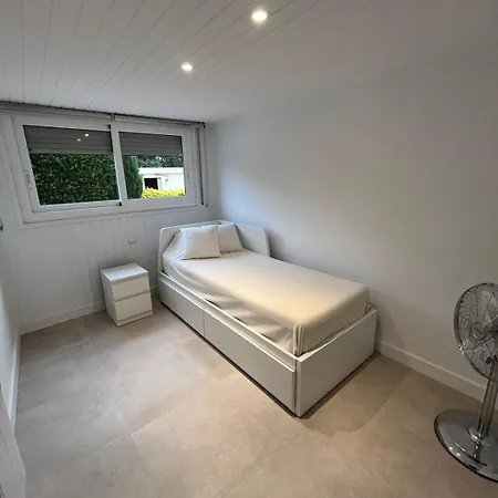 - Piso Reformado Con Piscina, Wifi Y Parking Gratuito Apartment *
